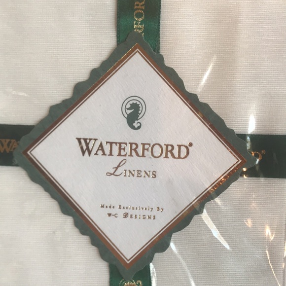 Waterford Linens - Picture 2 of 4